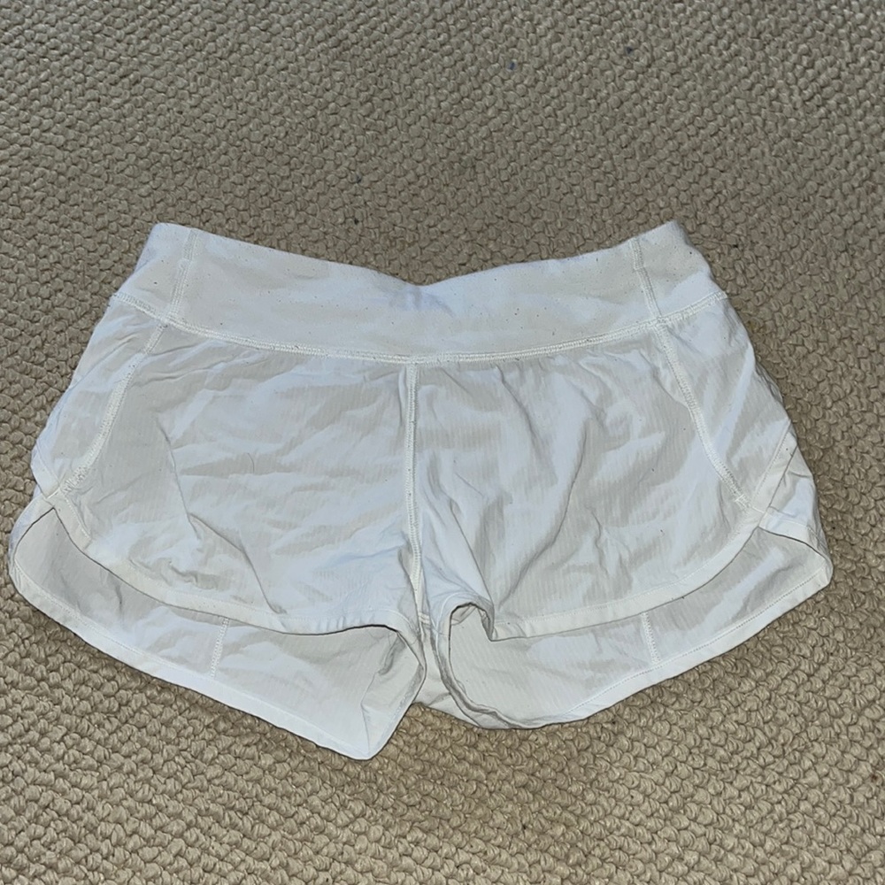 Ivivvia (Lululemon) Speed Up Shorts